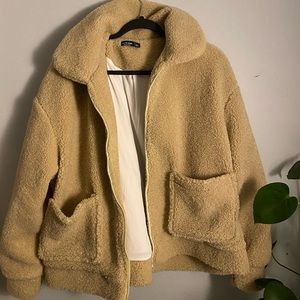 Gorgeous beige teddy bear coat.